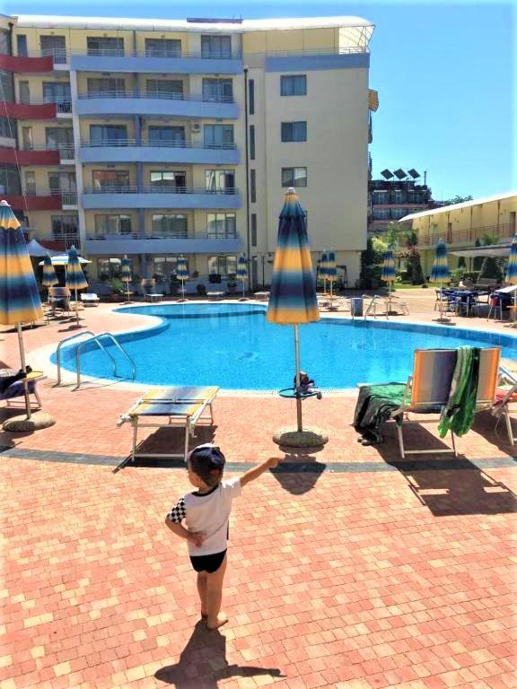 Apartment In Central Plaza Sunny Beach Ngoại thất bức ảnh